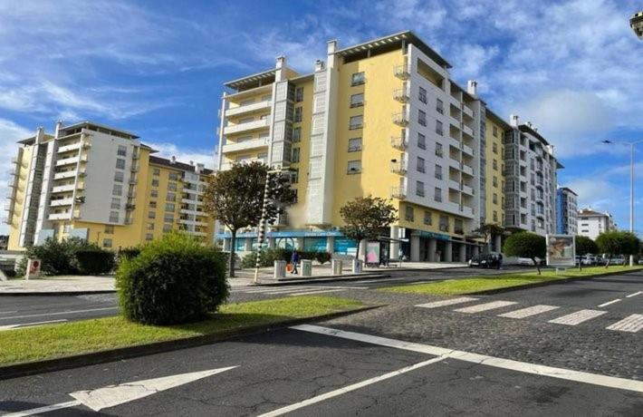 Oceanus Executive Apartment Ponta Delgada  Exterior photo